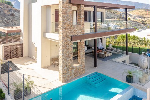 Villa for sale Benahavis, Malaga, Spain 3 bedrooms, 602 sq.m. No. 134866 - photo 24