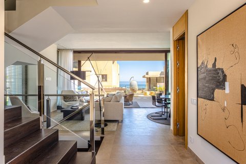 Villa for sale Benahavis, Malaga, Spain 3 bedrooms, 602 sq.m. No. 134866 - photo 8