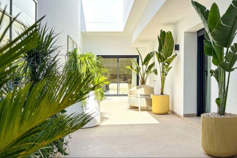 Villa for sale in Ciudad Quesada, Alicante, Spain 4 bedrooms, 265 sq.m. No. 146202 - photo 18