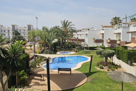 Apartament w Punta Prima, Alicante, Hiszpania 2 sypialnie, 67 mkw. nr 146205 – zdjęcie 1