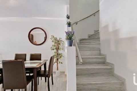 Lägenhet till salu i Urbanizacion Roquetas de Mar, Almeria, Spanien 2 sovrum, 120 kvm. Nr. 153802 - foto 10