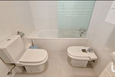 Lägenhet till salu i Urbanizacion Roquetas de Mar, Almeria, Spanien 2 sovrum, 120 kvm. Nr. 153802 - foto 18