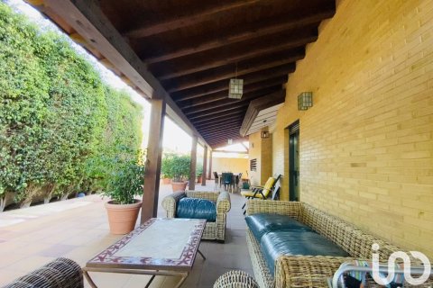 Talo myytävänä El Campello, Alicante, Espanja, 6 makuuhuonetta, 360 m2 No. 153800 - kuva 5