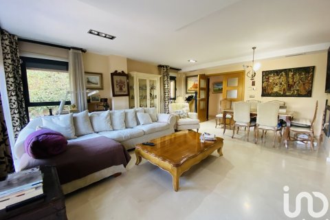 Talo myytävänä El Campello, Alicante, Espanja, 6 makuuhuonetta, 360 m2 No. 153800 - kuva 12