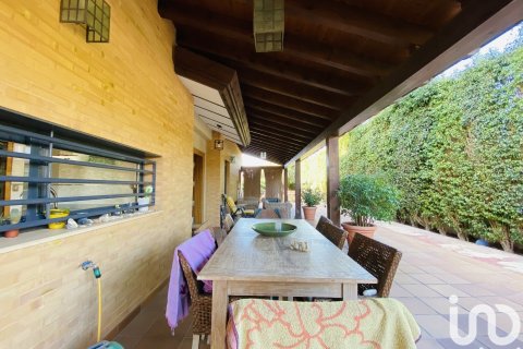 Talo myytävänä El Campello, Alicante, Espanja, 6 makuuhuonetta, 360 m2 No. 153800 - kuva 6