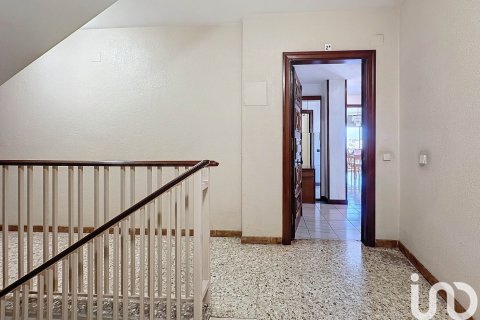 Apartament w Vilanova i la Geltru, Barcelona, Hiszpania 4 sypialnie, 114 mkw. nr 153805 – zdjęcie 14