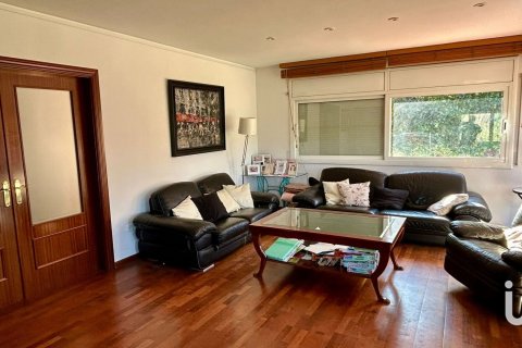 Продажа дома в Санта-Эулалия де Ронкана, Барселона, Испания 3 спальни, 514м2 №153799 - фото 9