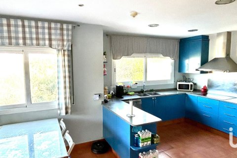 Продажа дома в Санта-Эулалия де Ронкана, Барселона, Испания 3 спальни, 514м2 №153799 - фото 7