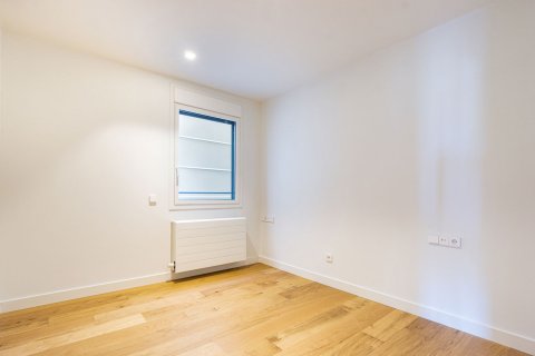 Dzīvoklis pārdošanā Barcelona, Spānijā 2 istabas, 91 m2 Nr. 148883 - attēls 11