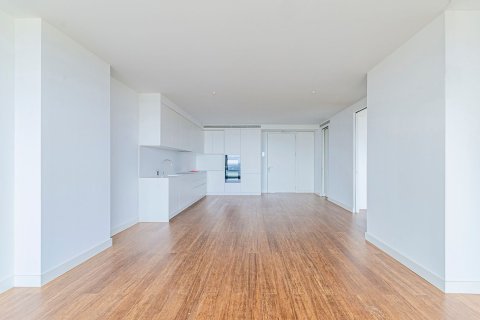 Lägenhet till salu i Barcelona, Spanien 1 sovrum, 122 kvm. Nr. 148881 - foto 4