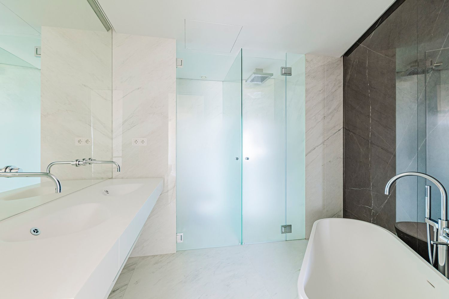 Квартира в Барселона, Испания 2 спальни, 166м2 №148880