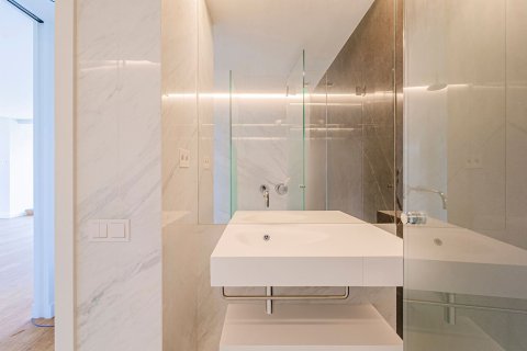 Dzīvoklis pārdošanā Barcelona, Spānijā 2 istabas, 166 m2 Nr. 148880 - attēls 13