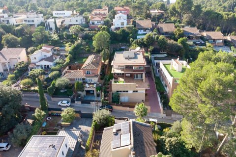 Сasa en venta en Sant Cugat del Vallès, Barcelona, España No. 148886 - foto 4