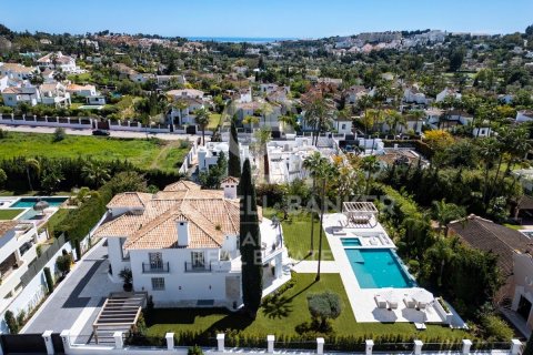 Willa w Marbella, Malaga, Hiszpania 5 sypialni, 722 mkw. nr 158860 – zdjęcie 27