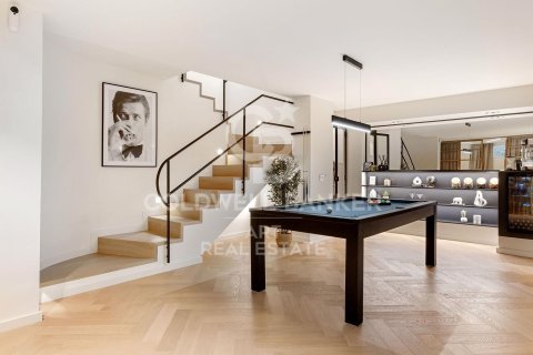 Kaupunkipientalo myytävänä Marbella, Malaga, Espanja, 4 makuuhuonetta, 389 m2 No. 158858 - kuva 17