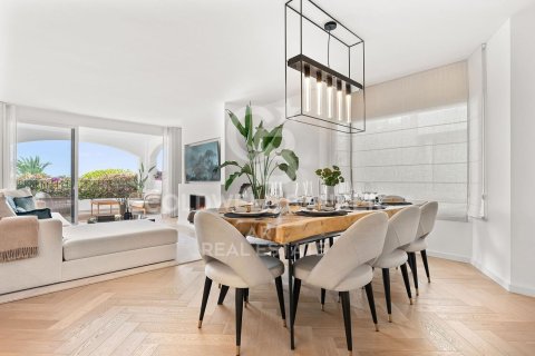 Kaupunkipientalo myytävänä Marbella, Malaga, Espanja, 4 makuuhuonetta, 389 m2 No. 158858 - kuva 2
