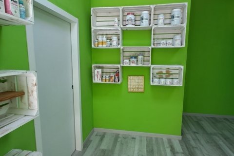 Аренда коммерческой недвижимости в Аликанте, Испания 60м2 №154299 - фото 6