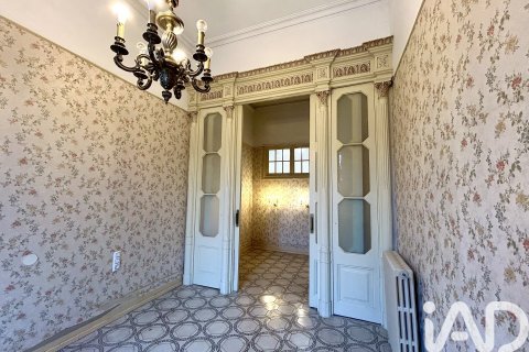 Huoneisto vuokrattavana Sabadell, Barcelona, Espanja, 3 makuuhuonetta, 221 m2 No. 154296 - kuva 2
