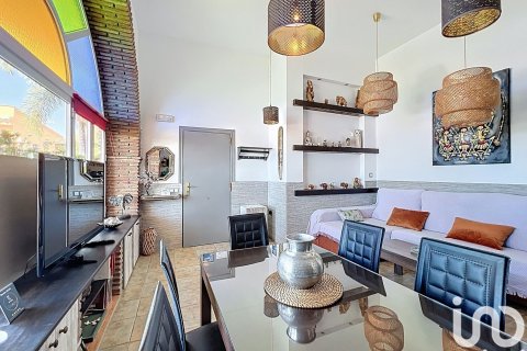 Apartment for rent in Rincon de la Victoria, Malaga, Spain 3 bedrooms, 80 sq.m. No. 154301 - photo 9