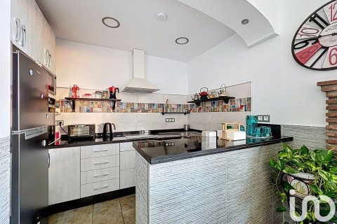 Apartment for rent in Rincon de la Victoria, Malaga, Spain 3 bedrooms, 80 sq.m. No. 154301 - photo 8