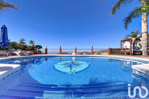 Apartment for rent in Rincon de la Victoria, Malaga, Spain 3 bedrooms, 80 sq.m. No. 154301 - photo 3