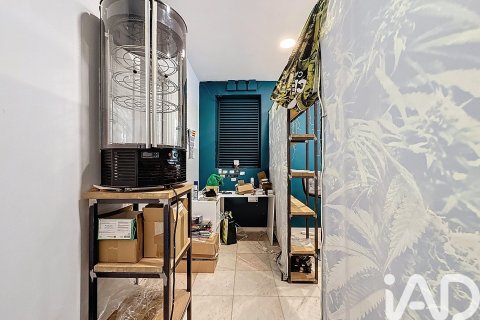 Liikekiinteistö vuokrattavana Vilanova i la Geltru, Barcelona, Espanja , 52 m2 No. 154300 - kuva 22