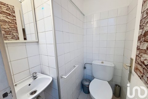 Liikekiinteistö vuokrattavana Vilanova i la Geltru, Barcelona, Espanja , 52 m2 No. 154300 - kuva 14