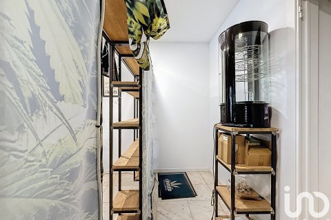 Liikekiinteistö vuokrattavana Vilanova i la Geltru, Barcelona, Espanja , 52 m2 No. 154300 - kuva 17