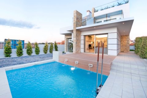 Villa pārdošanā Los Alcazares, Murcia, Spānijā 3 istabas, 121 m2 Nr. 145491 - attēls 1