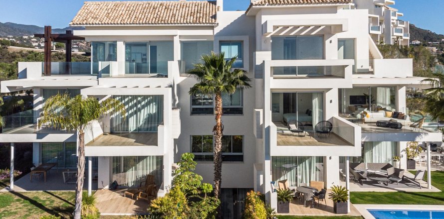 Wohnung in Benahavis, Malaga, Spanien 2 Schlafzimmer, 109 m2 Nr. 169163