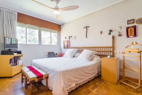 Casa adosada en venta Madrid, España 5 dormitorios, 252 m2 No. 119790 - foto 17
