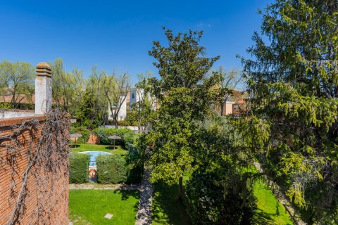 Casa adosada en venta Madrid, España 5 dormitorios, 252 m2 No. 119790 - foto 27