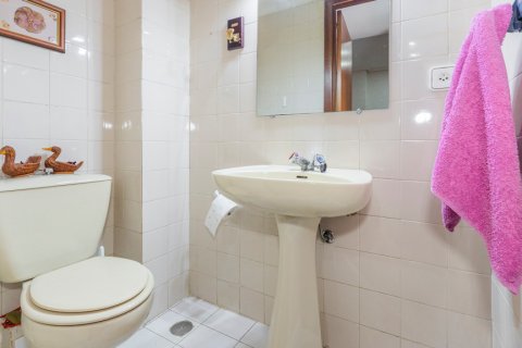 Casa adosada en venta Madrid, España 5 dormitorios, 252 m2 No. 119790 - foto 14