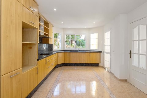 Продажа виллы в Михас, Малага, Испания 4 спальни, 352м2 №119792 - фото 8