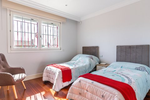 Willa Las Rozas de Madrid, Madrid, Hiszpania 5 sypialni, 534 mkw. nr 119788 – zdjęcie 26