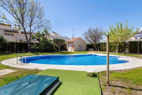 Продажа таухауса в Торре-де-Бенагальбон, Малага, Испания 4 спальни, 250м2 №119787 - фото 12