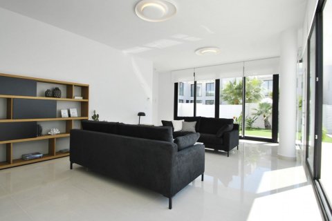 Huvila myytävänä Rojales, Alicante, Espanja, 4 makuuhuonetta, 185 m2 No. 189343 - kuva 2