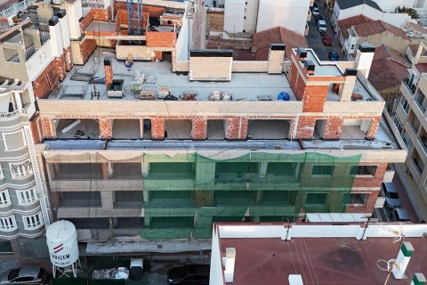 Huoneisto myytävänä Torrevieja, Alicante, Espanja, 1 makuuhuone, 63 m2 No. 189348 - kuva 24