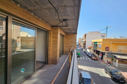 Huoneisto myytävänä Torrevieja, Alicante, Espanja, 1 makuuhuone, 63 m2 No. 189348 - kuva 8