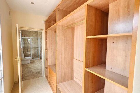 Villa till salu i Cabo Roig, Alicante, Spanien 7 sovrum, 463 kvm. Nr. 154805 - foto 9