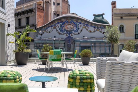 Квартира в Барселона, Испания 3 спальни, 147м2 №166643