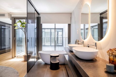 Продажа квартиры в Барселона, Испания 3 спальни, 166м2 №166641 - фото 11