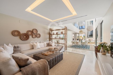 Villa à vendre à Marbella, Malaga, Espagne, 7 chambres, 676 m2 No. 158326 - photo 22