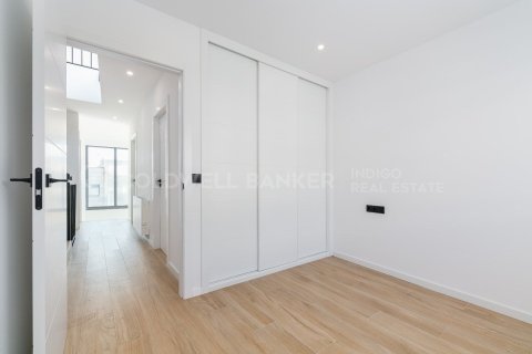 Villa till salu i Vigo, Pontevedra, Spanien 4 sovrum, 220 kvm. Nr. 158331 - foto 16