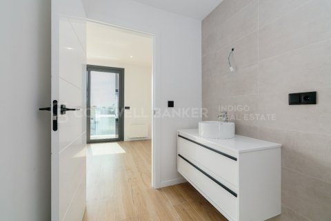 Villa till salu i Vigo, Pontevedra, Spanien 4 sovrum, 220 kvm. Nr. 158331 - foto 22