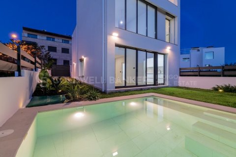 Villa à vendre à Vigo, Pontevedra, Espagne, 4 chambres, 220 m2 No. 158331 - photo 2