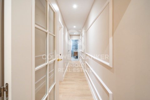 Apartamento en venta en Madrid, España 2 dormitorios, 113 m2 No. 158330 - foto 29