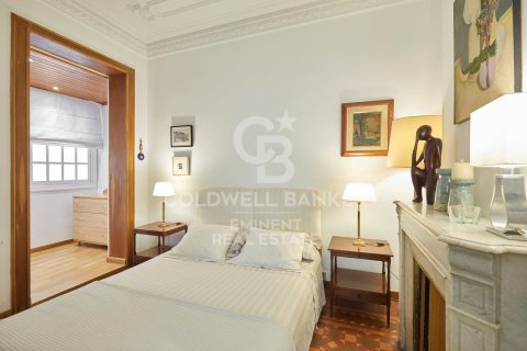 Apartament w Barcelona, Hiszpania 2 sypialnie, 137 mkw. nr 158327 – zdjęcie 18