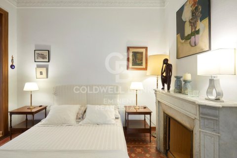 Apartment à vendre à Barcelona, Espagne, 2 chambres, 137 m2 No. 158327 - photo 24