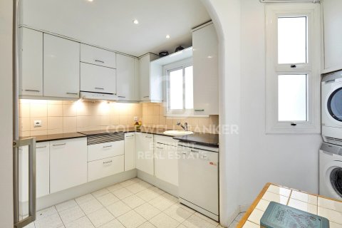 Apartment à vendre à Barcelona, Espagne, 2 chambres, 137 m2 No. 158327 - photo 11